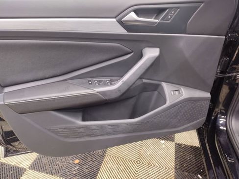 Used 2025 Volkswagen Jetta S image 16