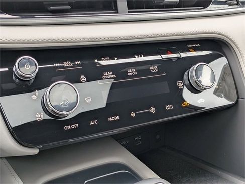 New 2026 INFINITI QX60 Autograph w/ Dark Cargo Package image 23