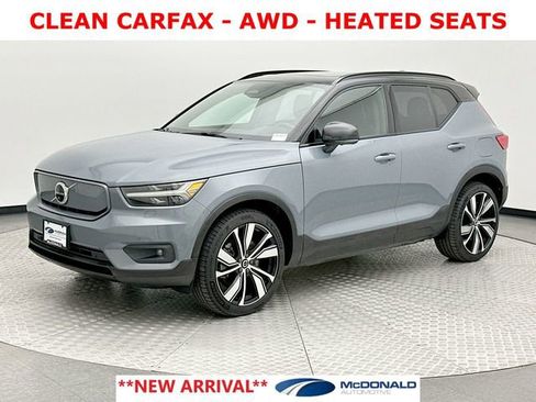 Used 2021 Volvo XC40 P8 Recharge w/ Advanced Package image 1