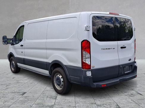 Used 2016 Ford Transit 150 130 Low Roof RWD image 4
