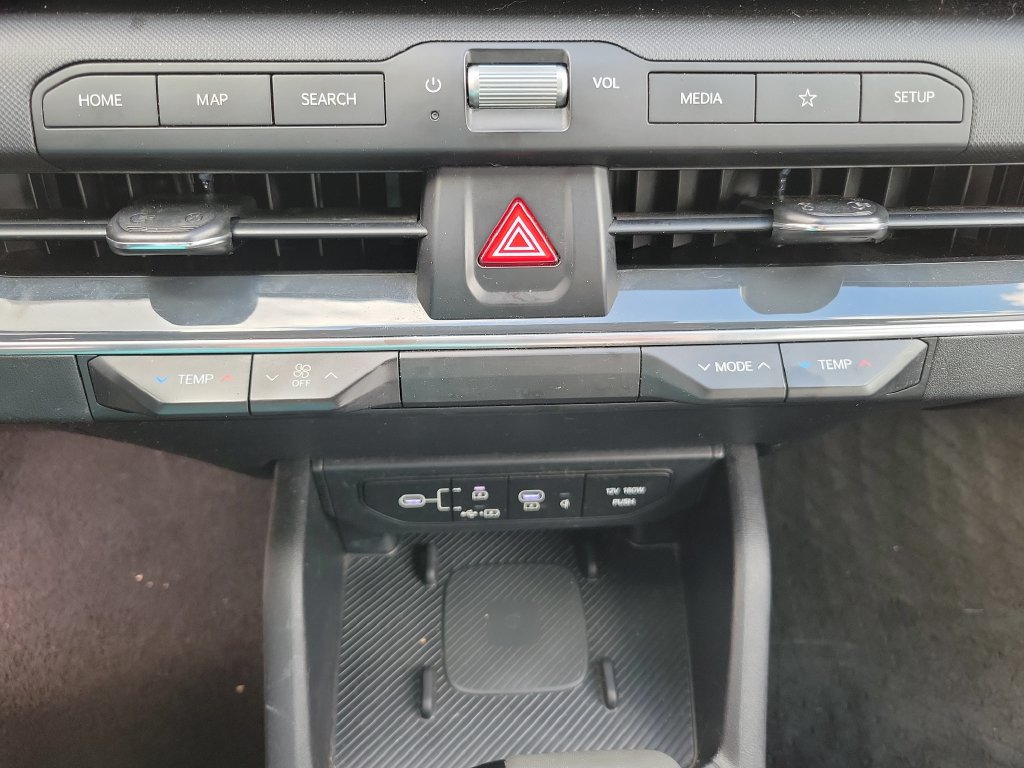 Used 2025 Kia K4 EX FWD image 22