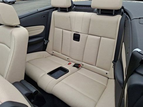 Used 2013 BMW 135i Convertible RWD image 13