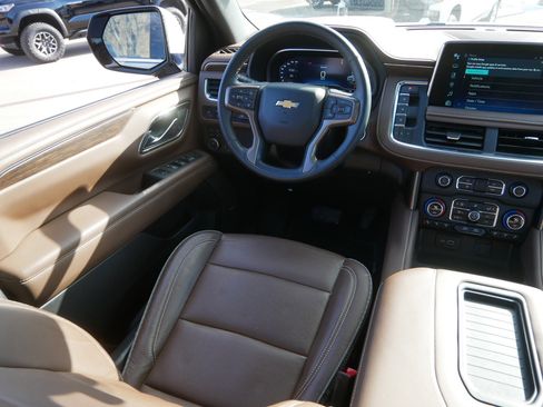 Used 2023 Chevrolet Tahoe High Country w/ Premium Package 2 image 9