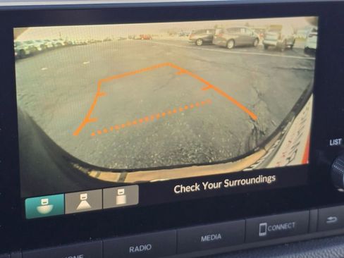 Used 2025 Honda CR-V LX image 5