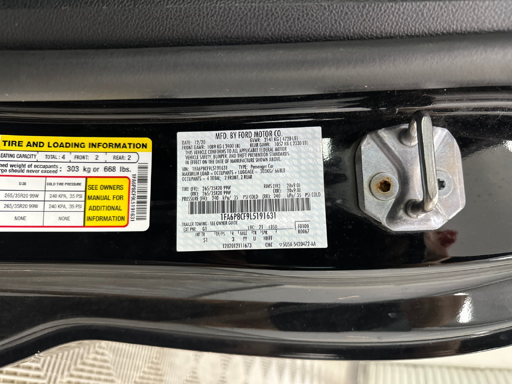 Used 2020 Ford Mustang GT Premium w/ Equipment Group 401A RWD image 31