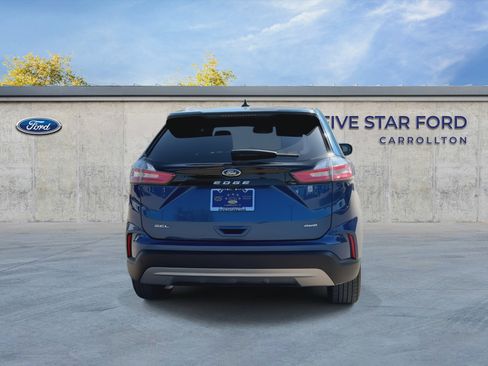 Certified 2024 Ford Edge SEL w/ Convenience Package AWD/4WD image 7
