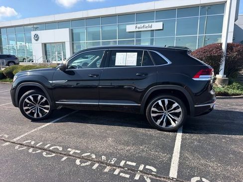 Used 2023 Volkswagen Atlas Cross Sport SEL Premium R-Line AWD/4WD image 8