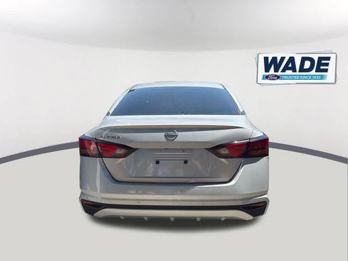 Used 2023 Nissan Altima 2.5 S FWD image 7