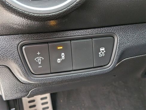 Used 2023 Kia Forte GT-Line w/ GT-Line Premium Package image 15