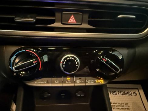 Used 2023 Hyundai Kona SEL image 35