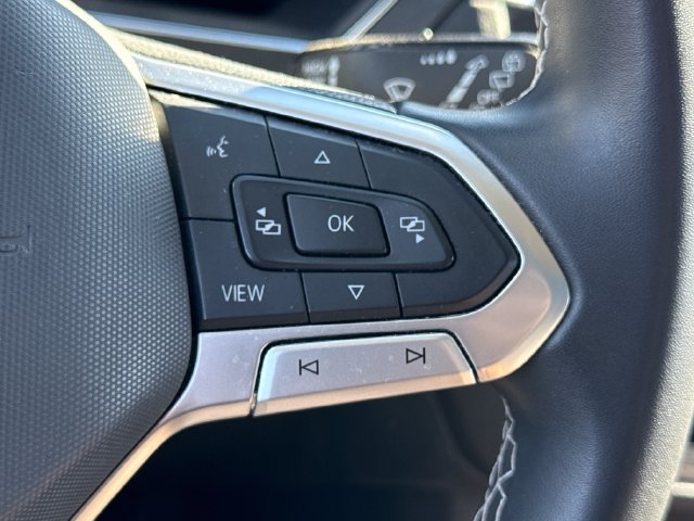 Used 2022 Volkswagen Tiguan SE w/ Panoramic Sunroof Package AWD/4WD image 33