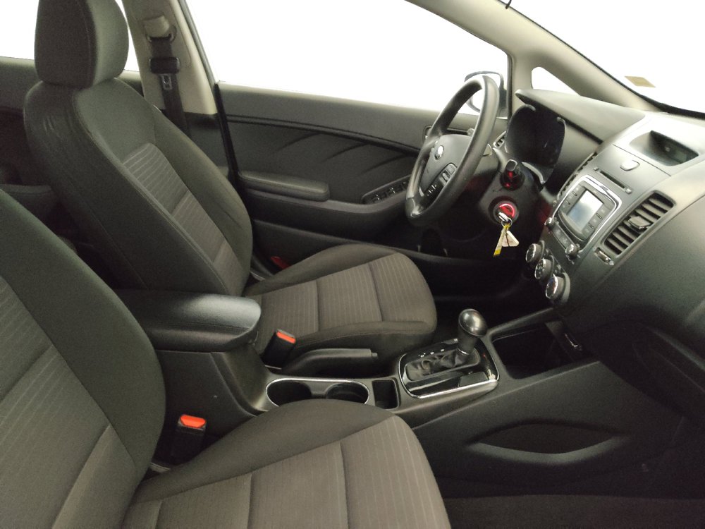 Used 2017 Kia Forte LX w/ LX Popular Package FWD image 21