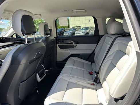 New 2026 Lincoln Nautilus Premier AWD/4WD image 9