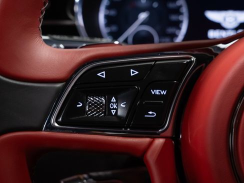 Used 2020 Bentley Continental GT V8 image 39