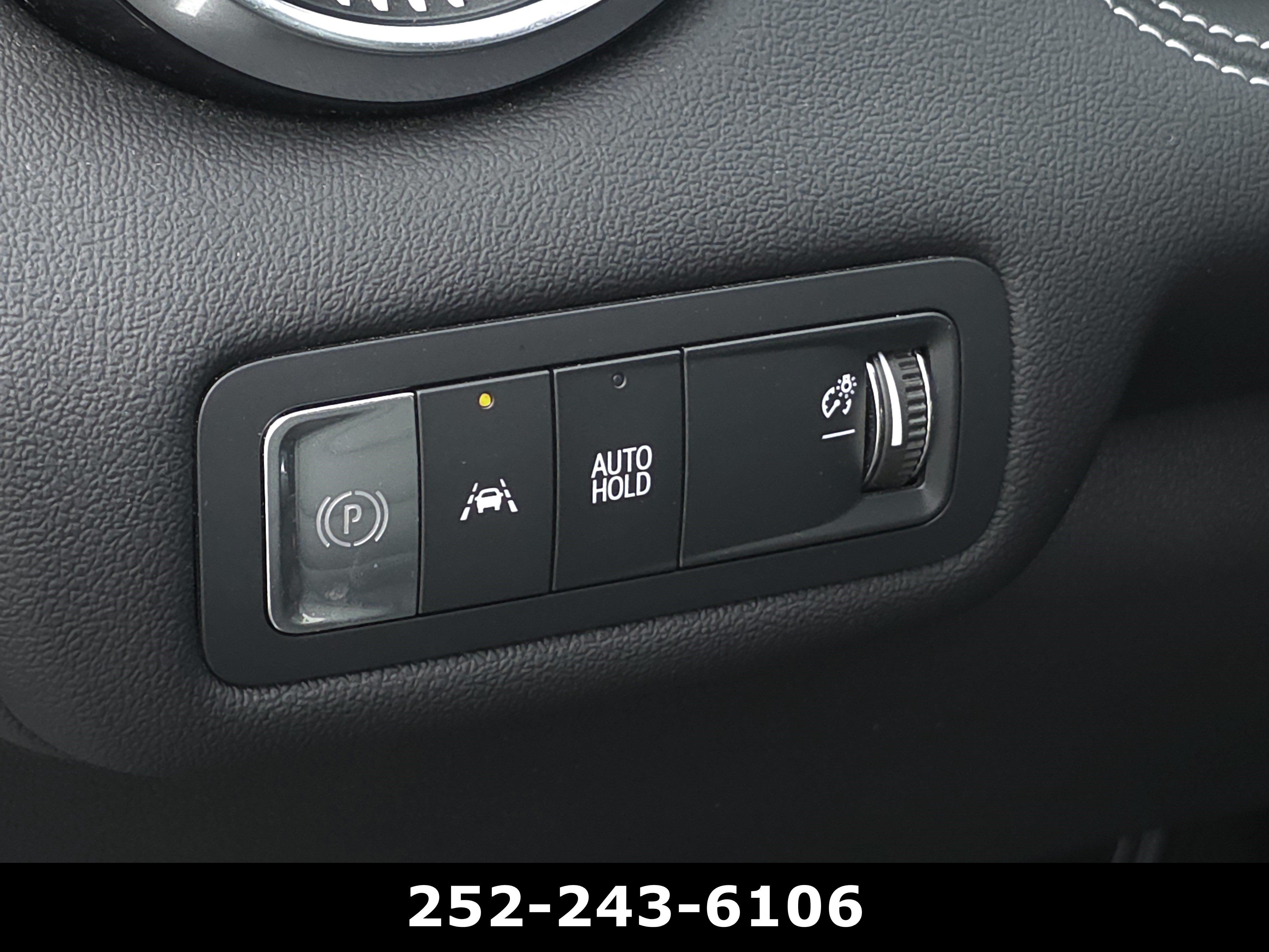 Used 2025 Chevrolet Blazer EV LT AWD/4WD image 27