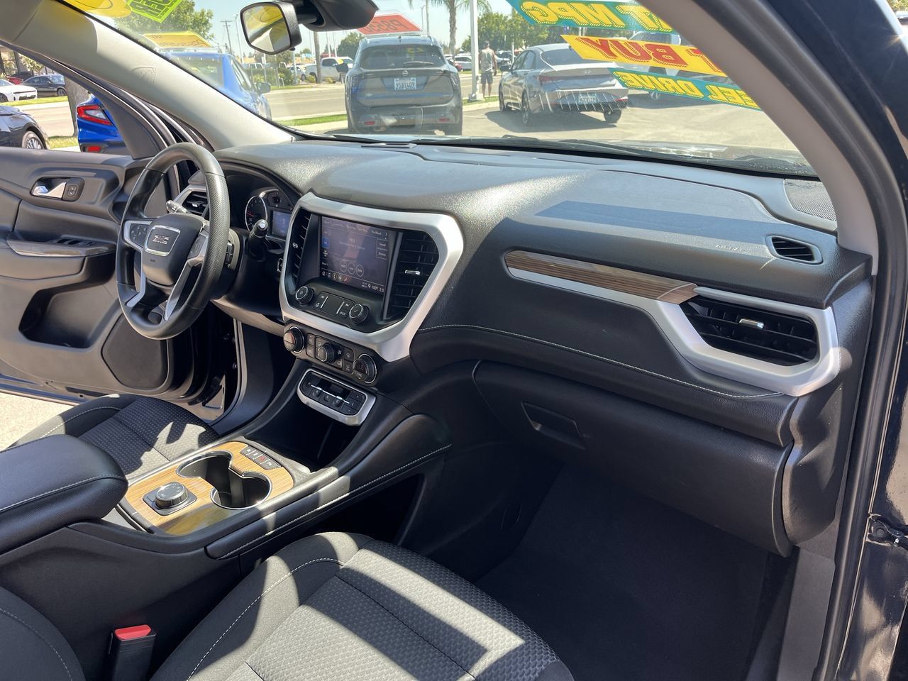 Used 2022 GMC Acadia SLE AWD/4WD image 26