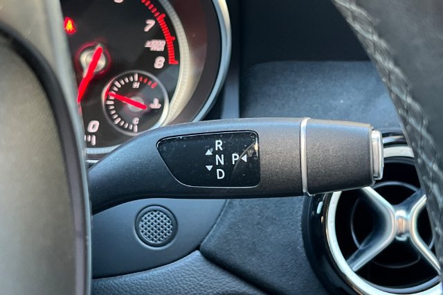 Used 2018 Mercedes-Benz CLA 250 image 25