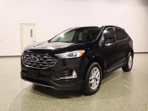 Used 2021 Ford Edge SEL w/ Convenience Package FWD image 4