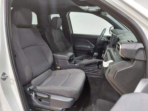 Used 2024 Toyota Tacoma SR image 16