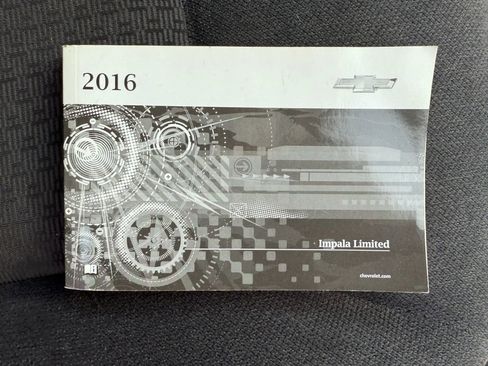 Used 2016 Chevrolet Impala LT image 29