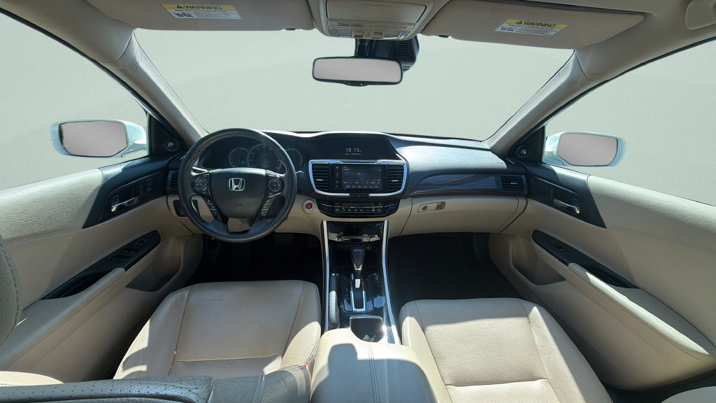 Used 2017 Honda Accord Touring image 10