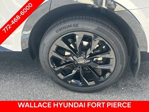 Used 2023 Kia Sorento SX AWD/4WD image 17