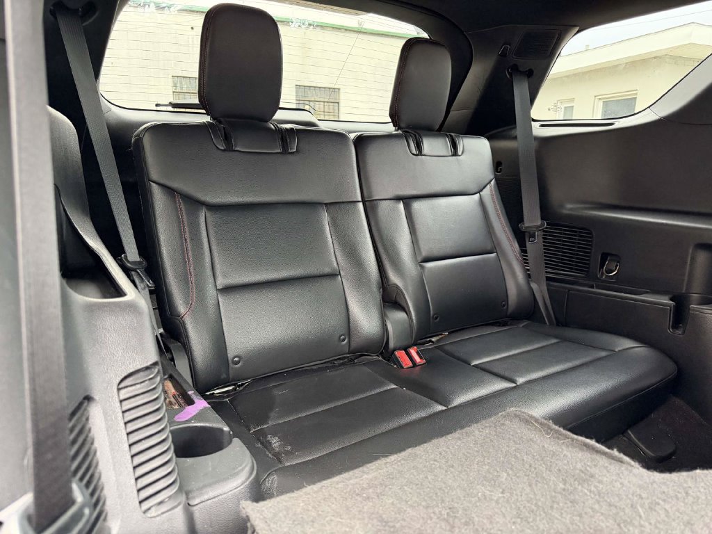 Used 2022 Ford Explorer ST-Line AWD/4WD image 19