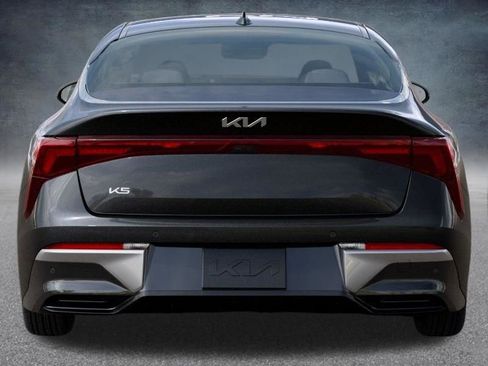 New 2026 Kia K5 LXS image 14