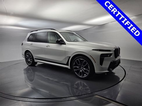 Certified 2024 BMW X7 M60i w/ Climate Comfort Package image 2