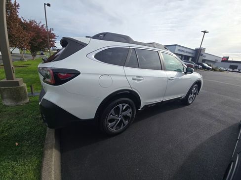 Used 2020 Subaru Outback Limited w/ Popular Package #2 image 5