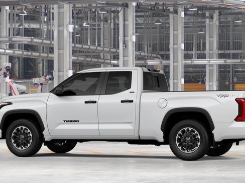 New 2026 Toyota Tundra SR5 AWD/4WD image 5