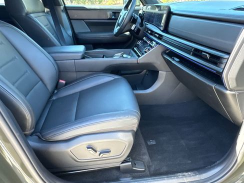 Used 2025 Hyundai Santa Fe Calligraphy image 13