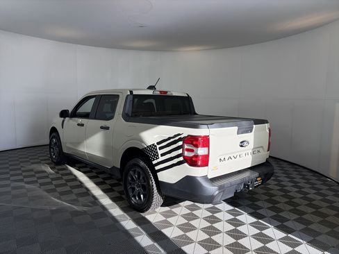 Used 2025 Ford Maverick XLT w/ Equipment Group 301A AWD/4WD image 8