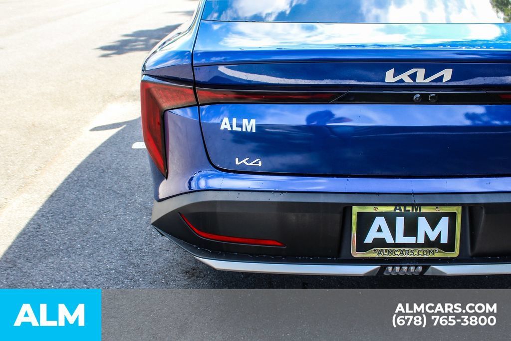 Used 2025 Kia K4 FWD image 12