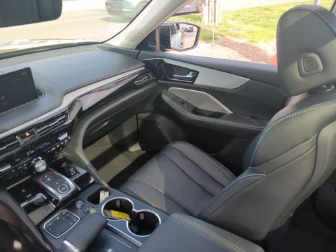 Used 2024 Acura MDX SH-AWD w/ Technology Package image 18