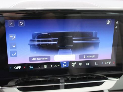 New 2026 Lincoln Nautilus Reserve AWD/4WD image 48