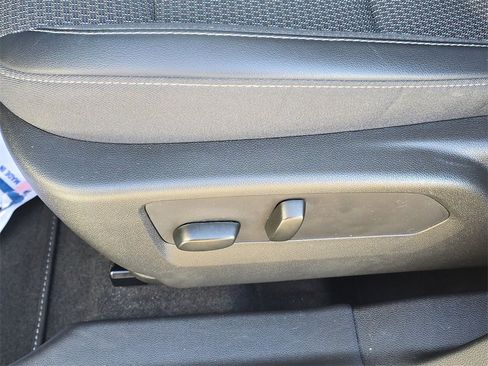 Used 2023 Buick Envision Preferred image 18