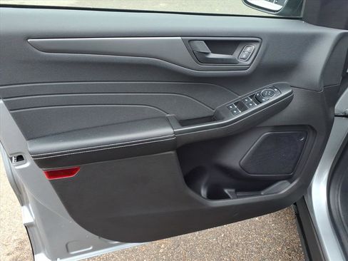 Certified 2024 Ford Escape Active w/ Tech Pack #1 image 13