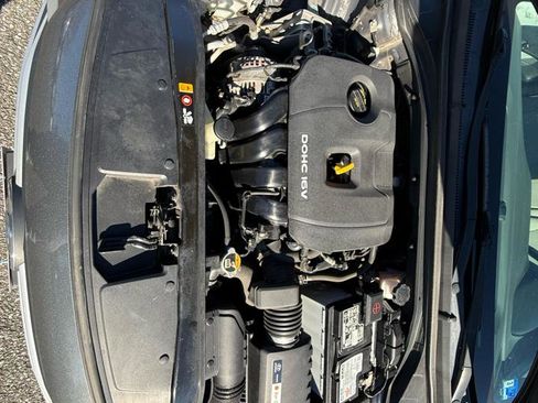 Used 2018 Hyundai Elantra Value Edition image 33