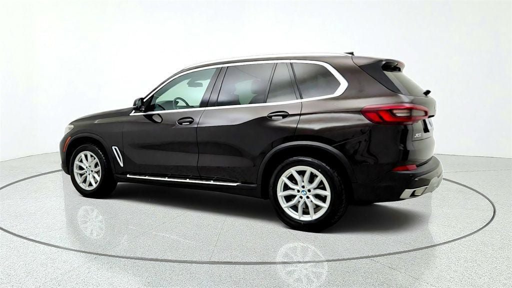 Used 2022 BMW X5 xDrive40i w/ Premium Package AWD/4WD image 7