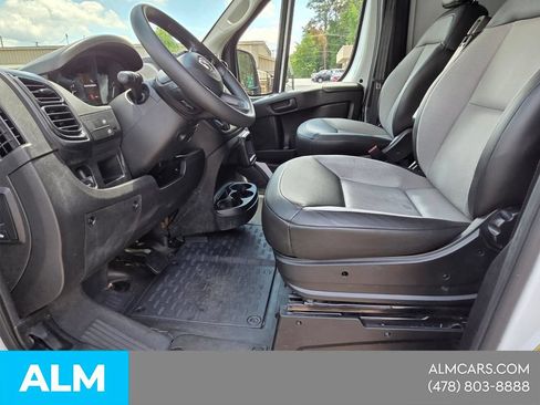 Used 2023 RAM ProMaster 2500 FWD image 3