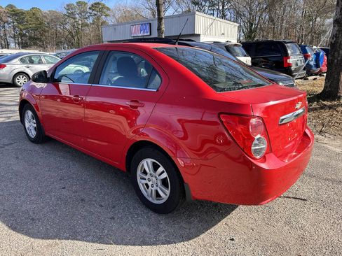 Used 2013 Chevrolet Sonic LT image 4