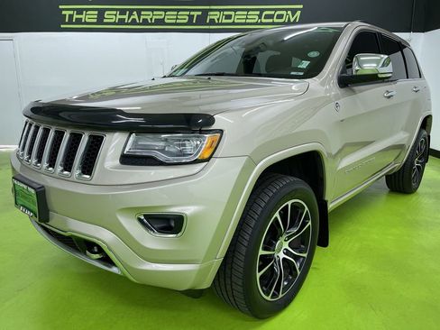 Used 2015 Jeep Grand Cherokee Overland w/ Advanced Technology Group image 5