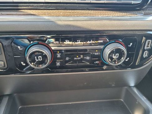 Used 2025 Chevrolet Silverado 1500 RST image 24