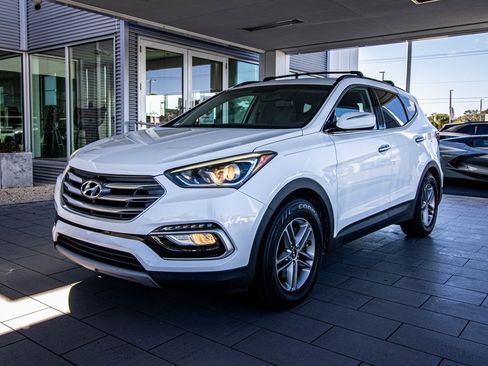 Used 2018 Hyundai Santa Fe Sport image 10