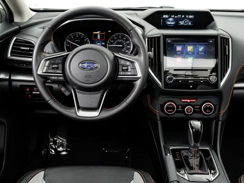 Used 2018 Subaru Crosstrek 2.0i Limited AWD/4WD image 16