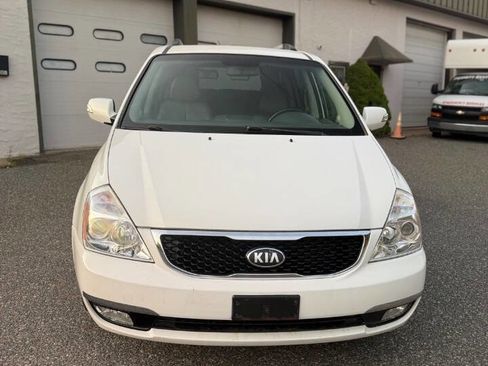 Used 2014 Kia Sedona EX w/ Luxury Package FWD image 10