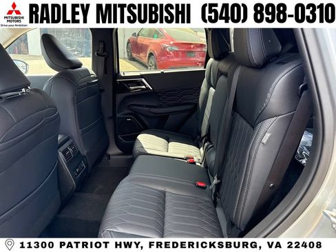 New 2026 Mitsubishi Outlander SEL AWD/4WD image 12