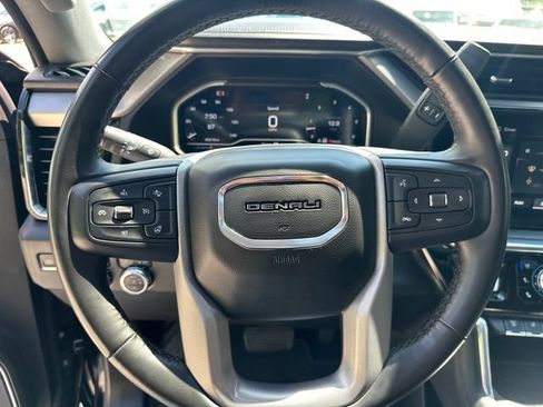 Used 2024 GMC Sierra 2500 Denali w/ Technology Package AWD/4WD image 30