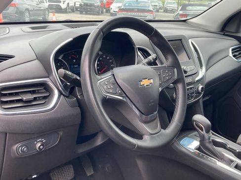 Used 2024 Chevrolet Equinox LT FWD image 8